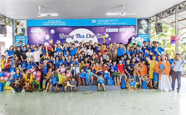 Quỹ từ thiện DigiHeart mang Trung Thu yêu thương đến với hàng trăm em nhỏ Làng trẻ SOS ảnh 1